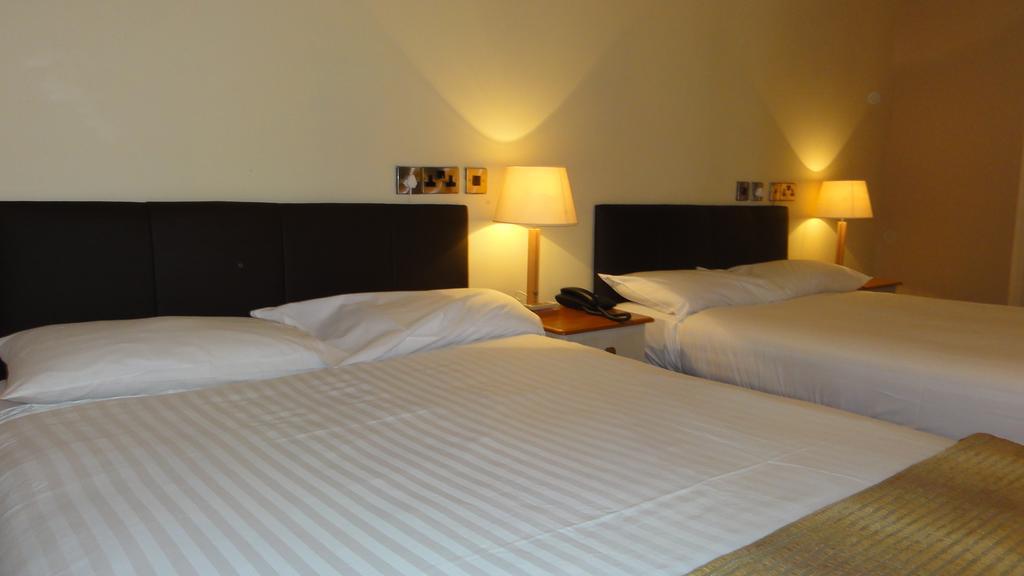 Hannon'S Hotel Ροσκόμον Δωμάτιο φωτογραφία